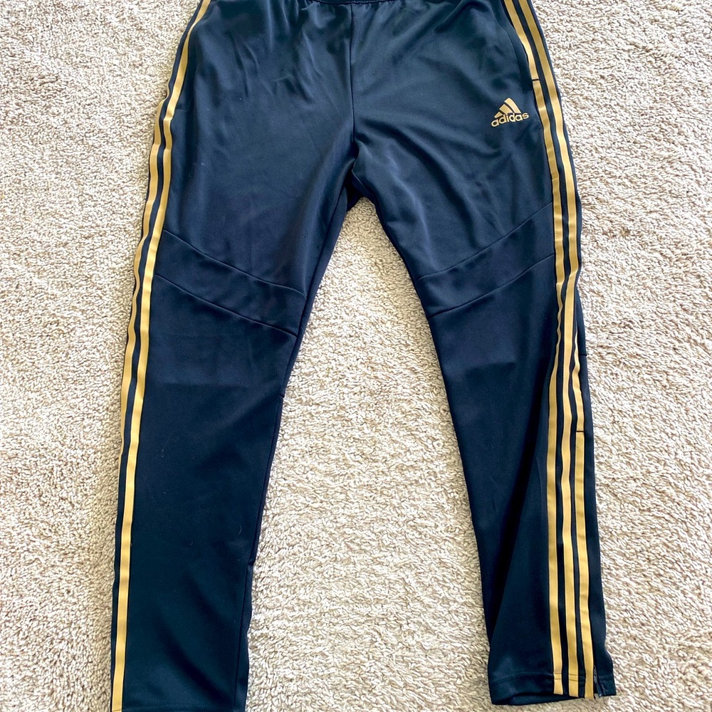Adidas XL Joggers